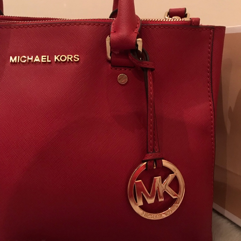 Michael Kors Sutton Medium Satchel Bag - Picture 5 of 8